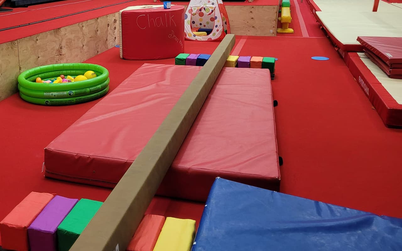 toddler stay and play equipment